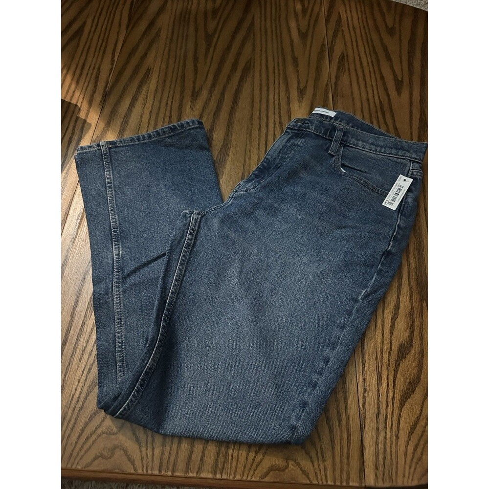 Amazon Essentials Men’s Straight Fit Stone Medium Wash Denim Jeans 5-Pocket